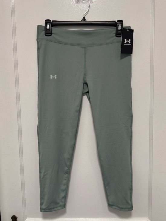 Under Armour Other - NWT Under Armour Girls Motion Crop Leggings Sage Green YL